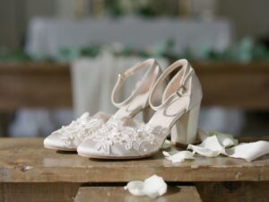 eleganckie buty ślubne